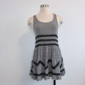 Maurices Black White Floral Lace Babydoll Tunic Top Boho Mini Sundress Small